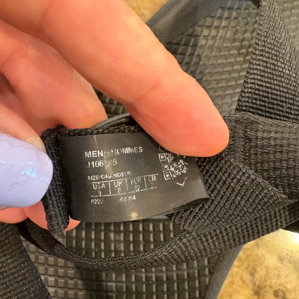 Chaco Black Men's Sandals - Picture 3 of 4
